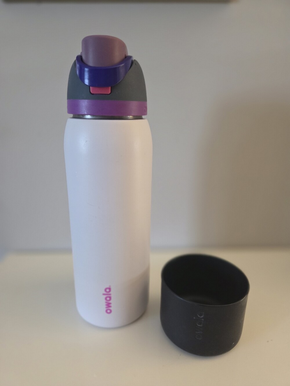 Owala 40oz Water Bottle With Rubber Boot